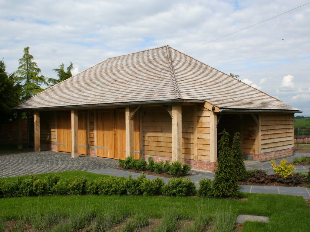 Oak framed double bay garage